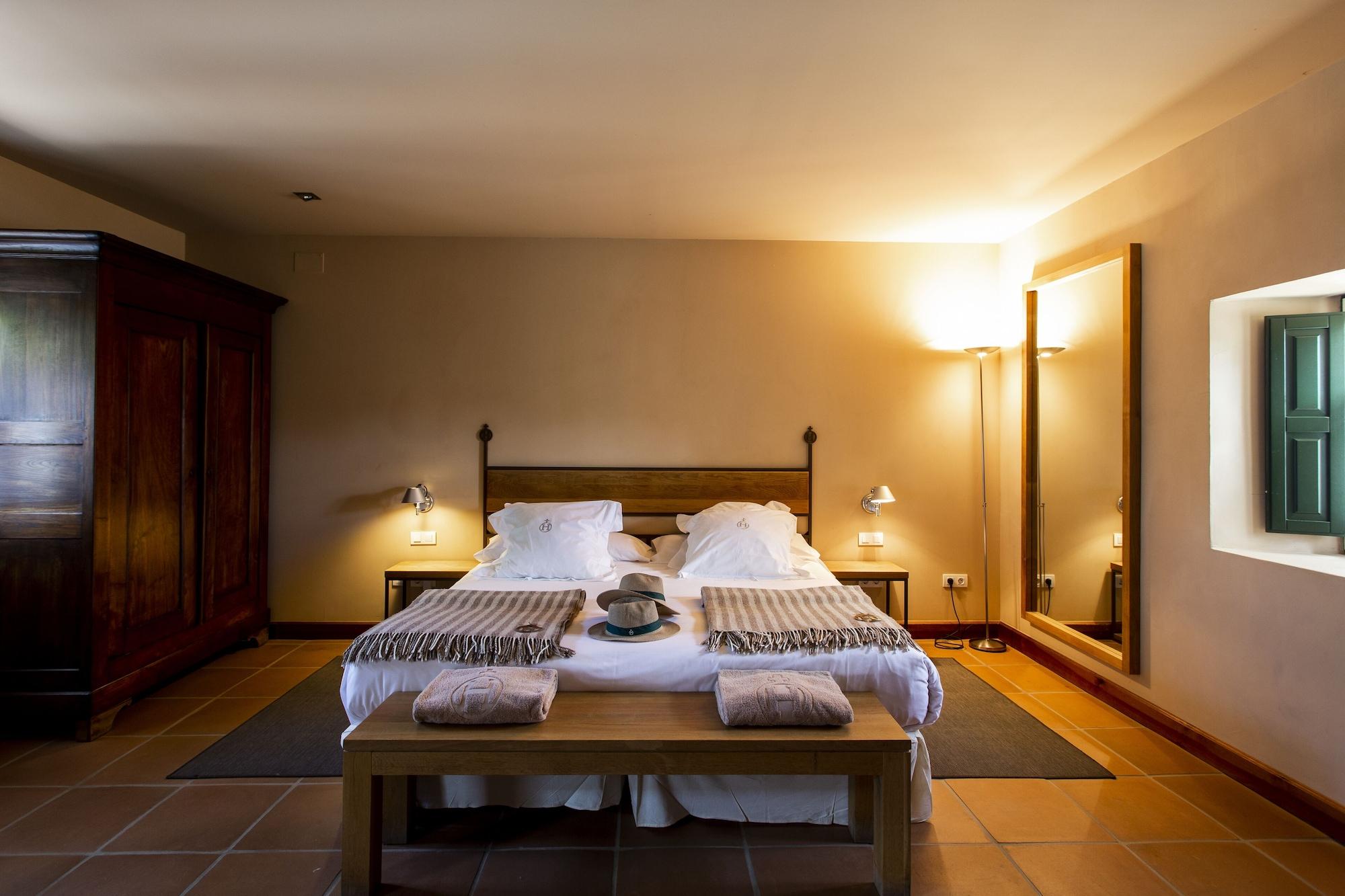 Hacienda Zorita Wine Hotel & Spa Valverdón Екстериор снимка A room at the hotel