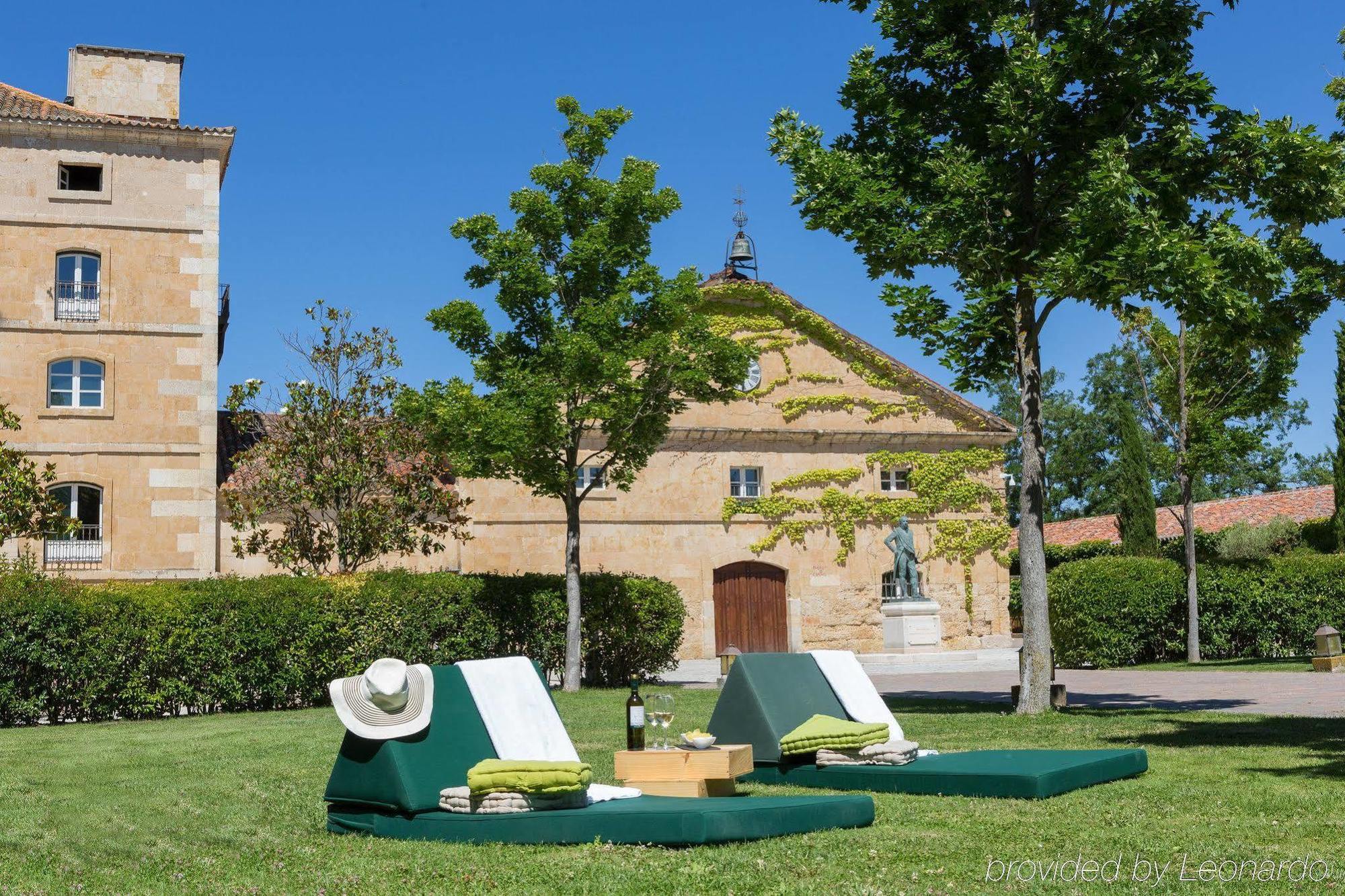 Hacienda Zorita Wine Hotel & Spa Valverdón Екстериор снимка Château de Chaumont-sur-Loire